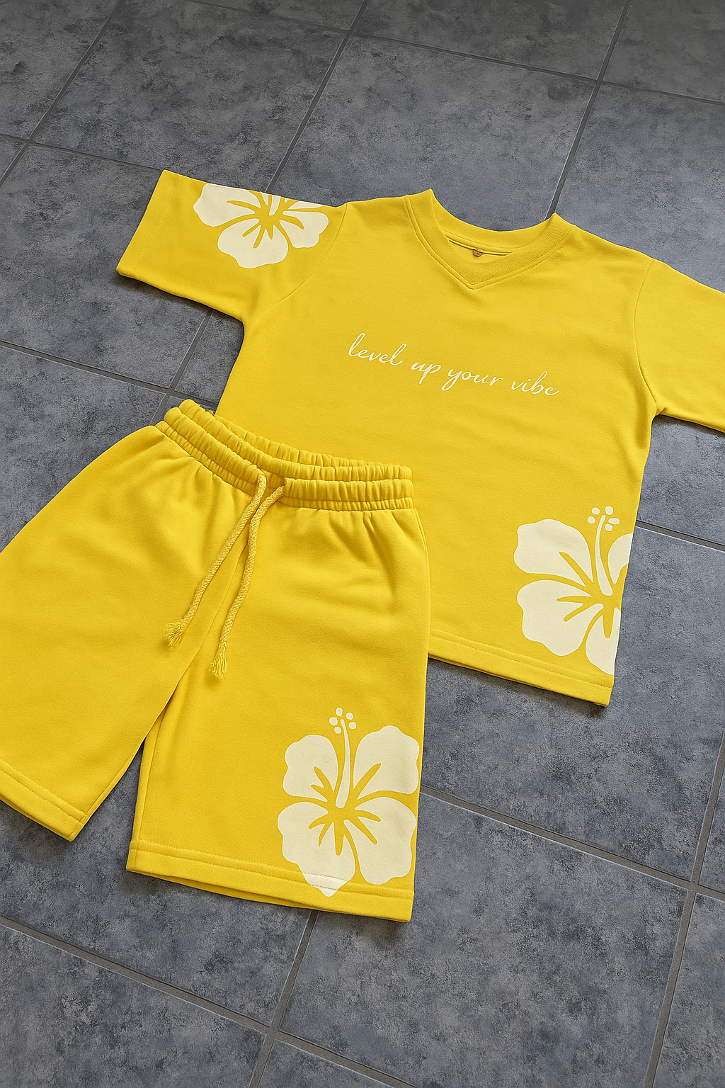 T-shirt - "Level Up Your Vibe"